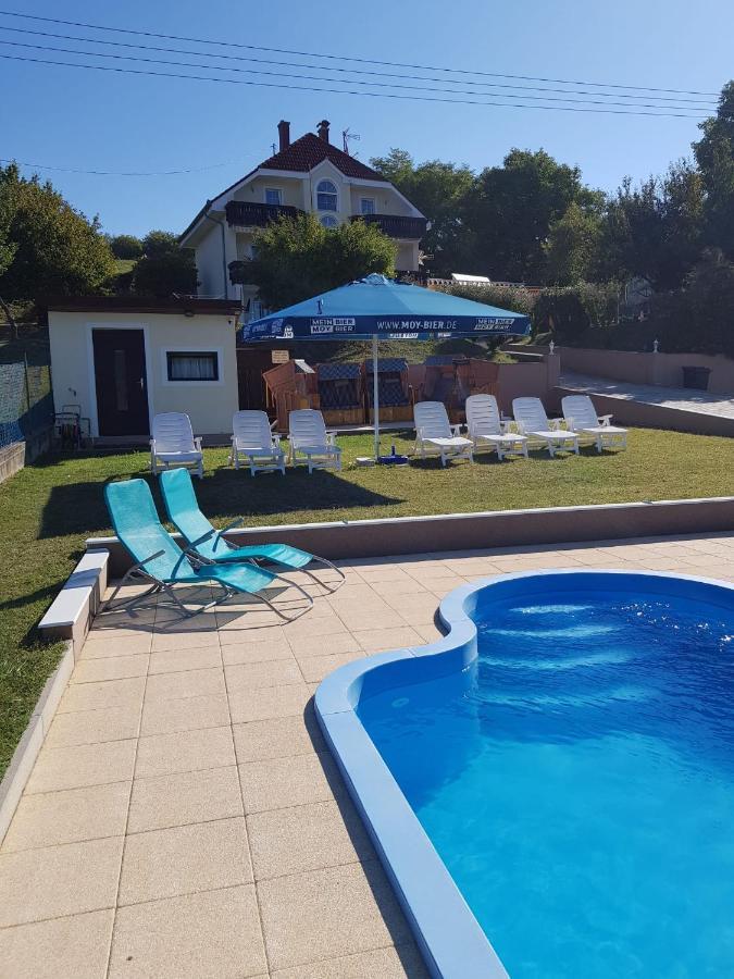 Hibiskus Appartementhaus Cserszegtomaj Εξωτερικό φωτογραφία